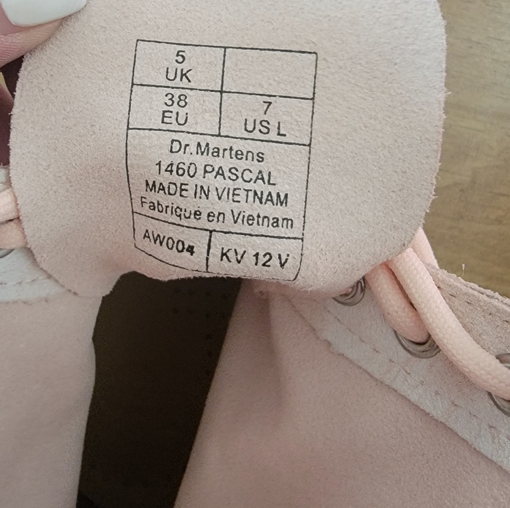 Dr. Martens Tie-Dye Print in Shades of Pastel Pink and White - Picture 12 of 16
